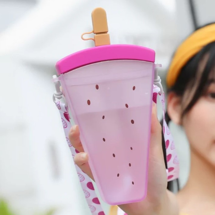 Mini Muffets Ice Cream Shaped Kids Sipper 320 ML BPA Free with Adjustable Strap