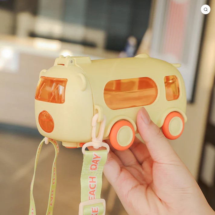 Mini Muffets Kids Bus Shaped Water Bottle Sipper with Strap, Leakproof & BPA Free 500 ML
